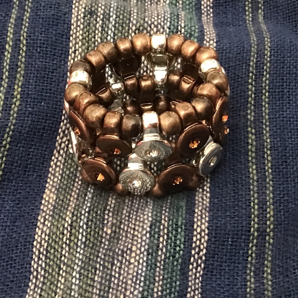 Older very cool bronze stretchy ring